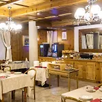 Hotel Ambassador 3*